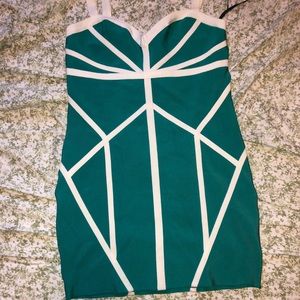 Women’s Bebe Dress